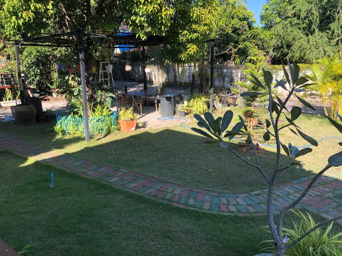 มุกดาสวรรค์ รีสอร์ท - Mukda Sawan Resort Mukdahan Exterior foto